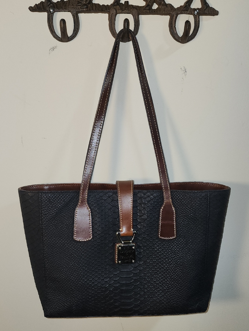 Dooney And Bourke Classic Black Brown Leather Croc Tote